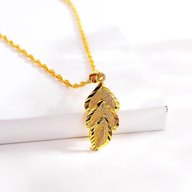Boutique AU999 gold jewelry leaf pendant