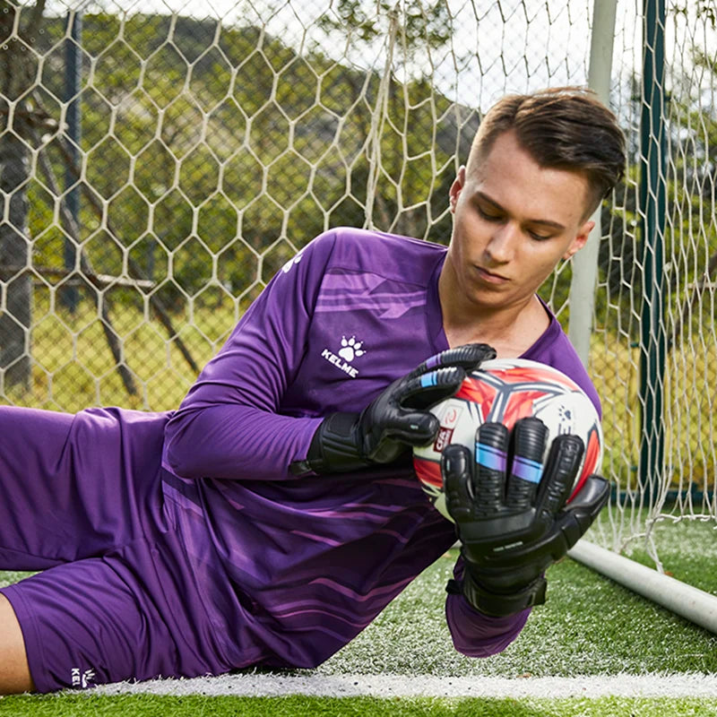 KELME Goalkeeper Gloves