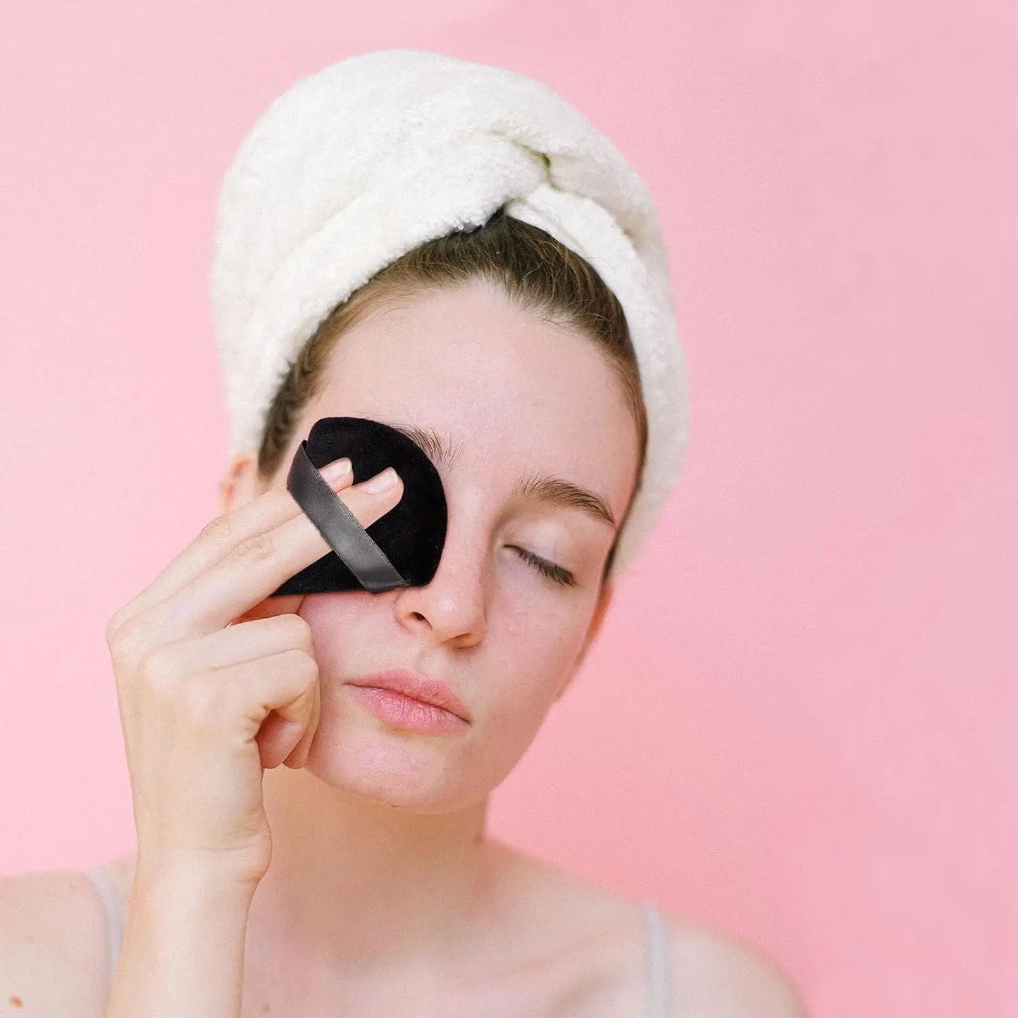 150 Pcs Powder Puff Face Soft Triangle Makeup